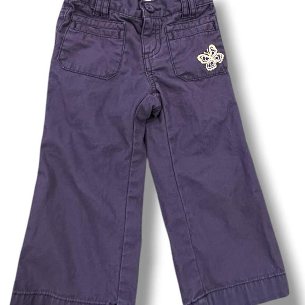 Early 2000s old navy purple pant with embroidered butterfly 18M